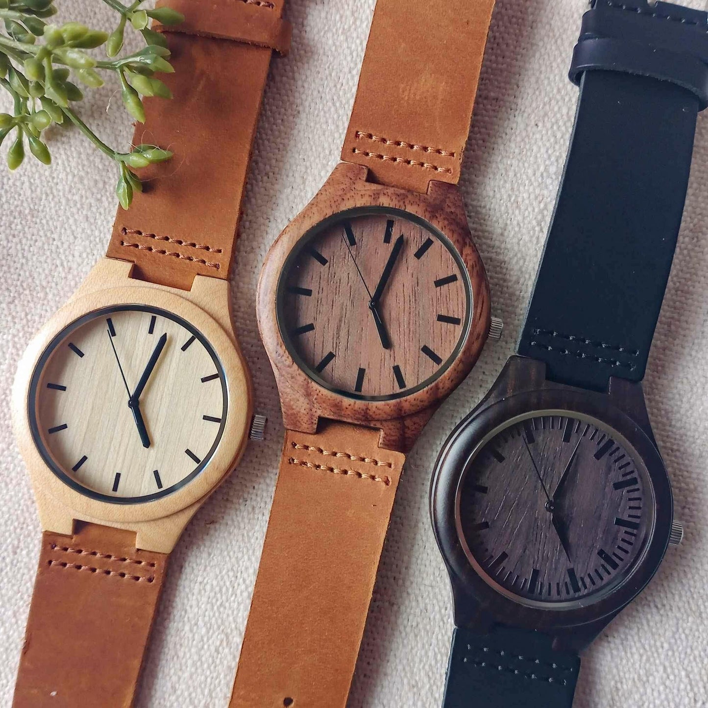 personalized leather and wooden watch for men _ maple sandalwood walnut novenarose.com