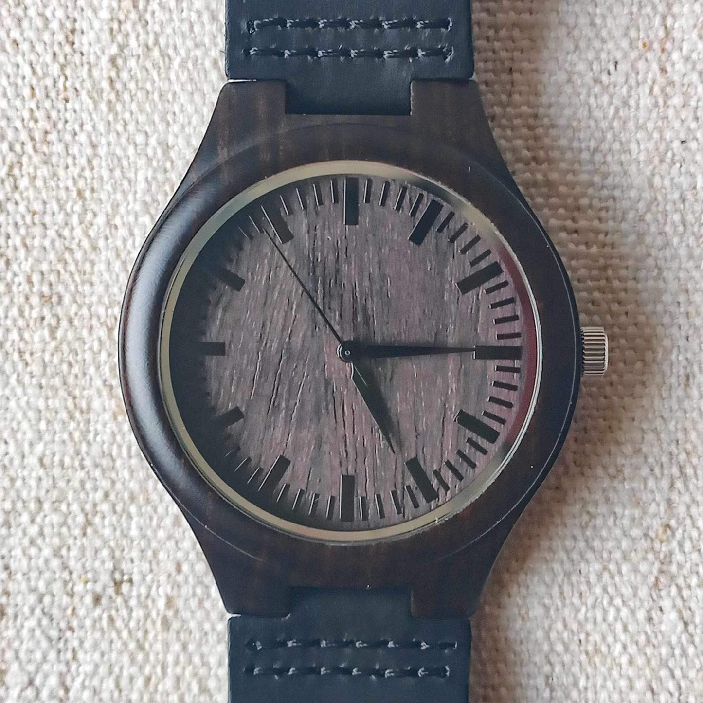 personalized walnut wooden watch for men novenarose.com